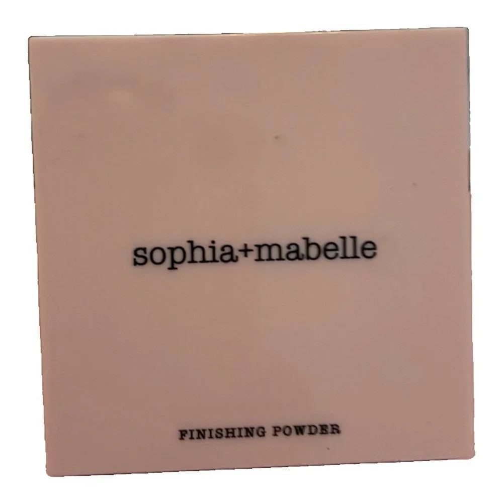 SOPHIA + MABELLE Finishing Powder in Porcelain Petal 6.7 g 0.23 oz NWOB
